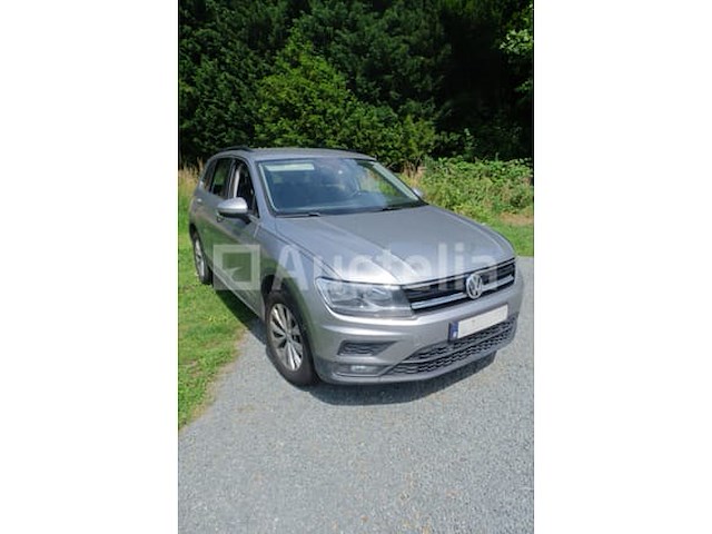 Auto volkswagen tiguan (2018-256,655 km) - afbeelding 1 van  57