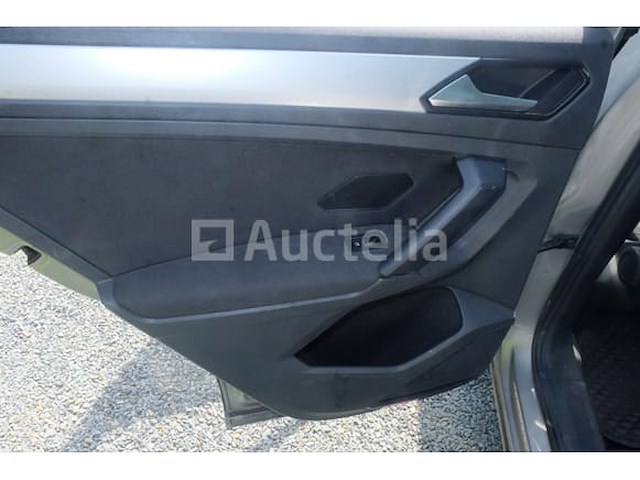 Auto volkswagen tiguan (2018-256,655 km) - afbeelding 14 van  57