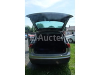 Auto volkswagen tiguan (2018-256,655 km) - afbeelding 15 van  57