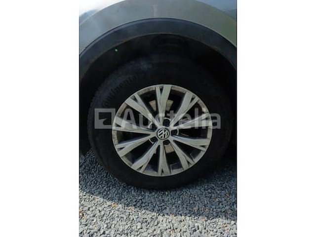 Auto volkswagen tiguan (2018-256,655 km) - afbeelding 31 van  57