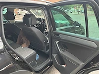 Auto - afbeelding 25 van  48