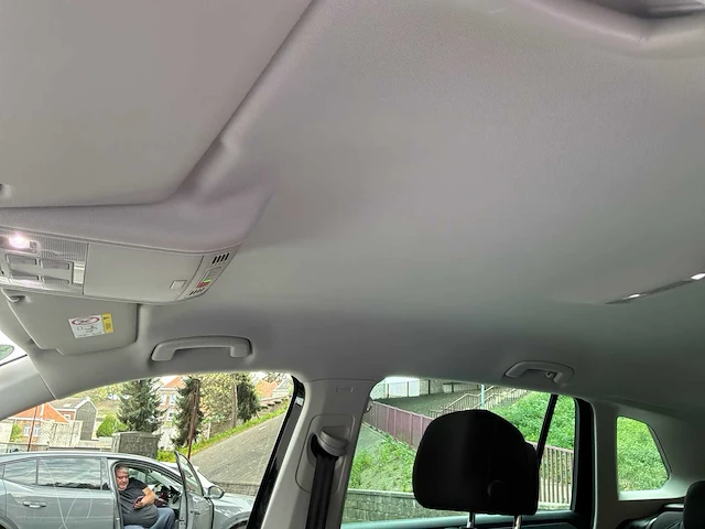 Auto - afbeelding 21 van  48