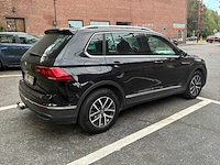 Auto - afbeelding 5 van  48