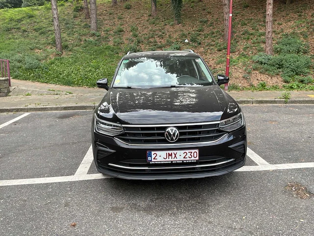 Auto - afbeelding 8 van  48