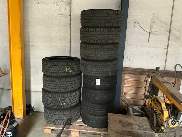 Autobanden (12x) - afbeelding 1 van  4