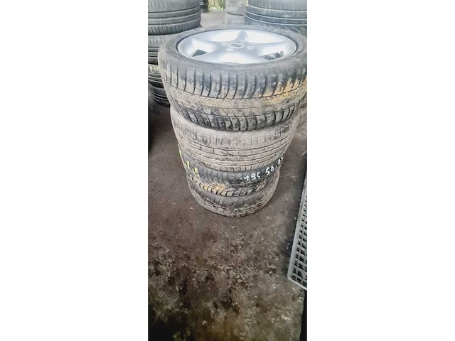 Autobanden met aluminium velgen 10x4 - afbeelding 8 van  11