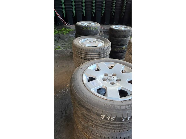Autobanden met aluminium velgen 10x4 - afbeelding 7 van  12