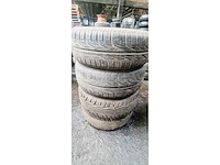 Autobanden met aluminium velgen 12x4 - afbeelding 14 van  25