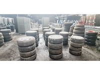 Autobanden met aluminium velgen 12x4 - afbeelding 20 van  25