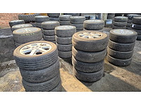 Autobanden met aluminium velgen 12x4 - afbeelding 10 van  15