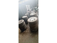 Autobanden met aluminium velgen 13x4 - afbeelding 2 van  20