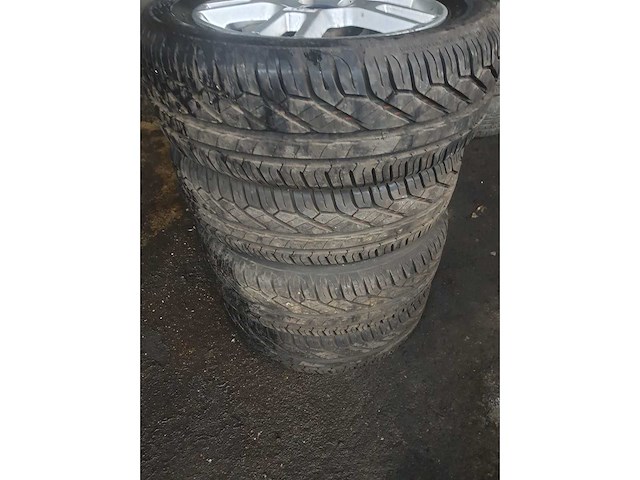 Autobanden met aluminium velgen 13x4 - afbeelding 19 van  20