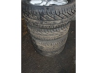 Autobanden met aluminium velgen 13x4 - afbeelding 17 van  24