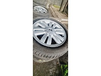 Autobanden met aluminium velgen 5x5 - afbeelding 3 van  19