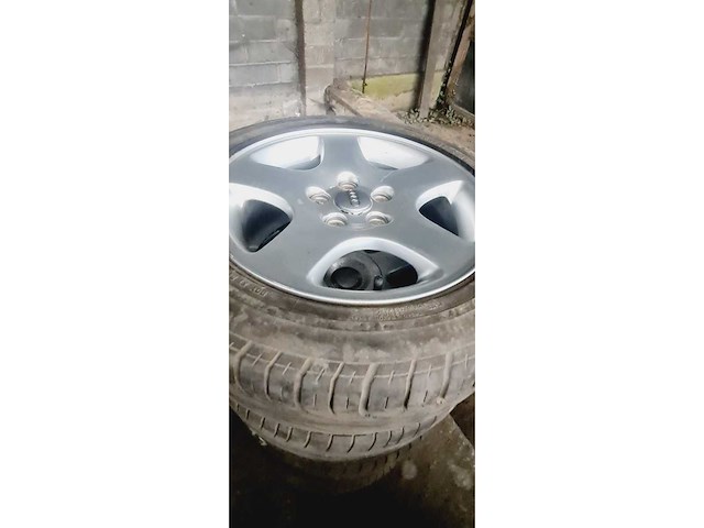 Autobanden met aluminium velgen 5x5 - afbeelding 6 van  19