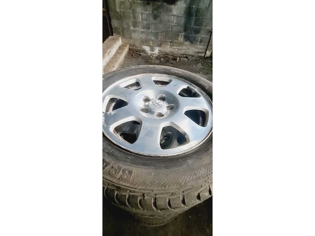 Autobanden met aluminium velgen 5x5 - afbeelding 19 van  19