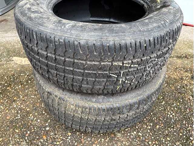 Autobanden - afbeelding 4 van  13