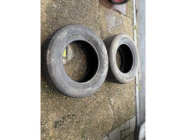 Autobanden - afbeelding 10 van  13