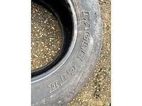 Autobanden - afbeelding 11 van  13