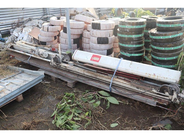 Autobrug koni 3500kg - afbeelding 1 van  1
