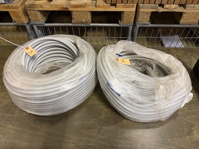 Autobuskabel 2+2 - afbeelding 1 van  1