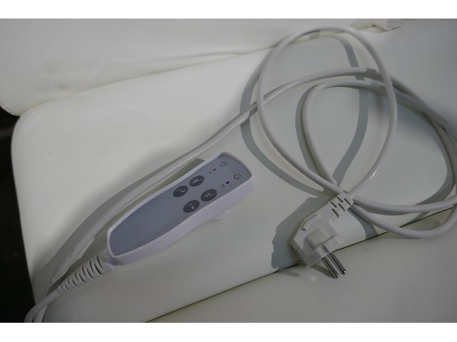 Automatische behandelingszetel-massagetafel quirumed - afbeelding 6 van  7