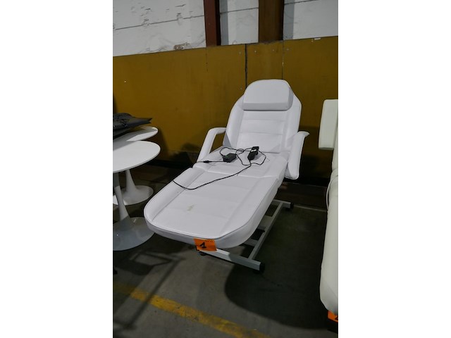 Automatische behandelingszetel-massagetafel - afbeelding 1 van  9