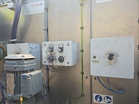 Automatische industriële spuitlakinstallatie /... - afbeelding 9 van  49