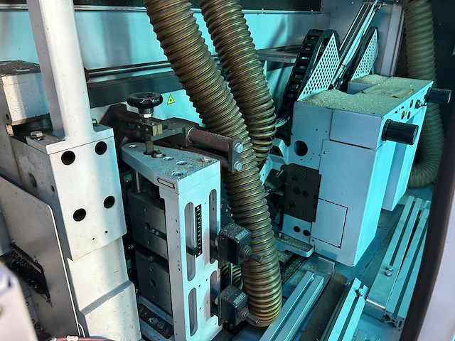 Automatische kantenlijmer homag optimat kal 310 - afbeelding 9 van  13