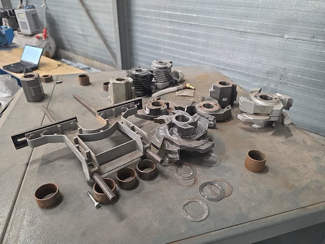 Automatische kopschuur en freesmachine bsm... - afbeelding 7 van  8