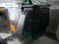 Automatische sinaasappelpersmachine zummit - afbeelding 4 van  4