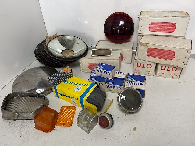 Automobilia plm 25 items - afbeelding 1 van  2
