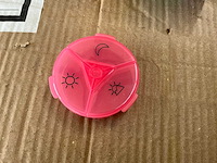 Automoness wekelijkse pillendoos (30x) - afbeelding 2 van  4