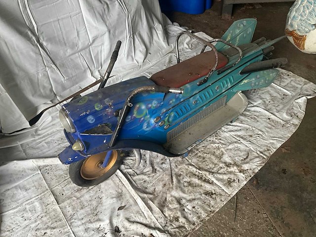 Autopede carrouselruimtemotor - afbeelding 3 van  8