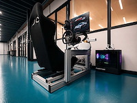 Autosimulatiestation / sim racing high-end simulator - afbeelding 2 van  4