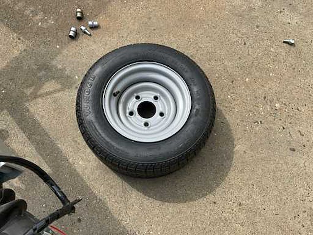 Autotransporter kantelbaar 2700kg - ongebruikt - afbeelding 3 van  15