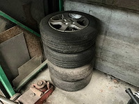 Autovelg met band (4x) - afbeelding 1 van  3