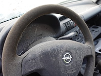 Autowrak opel corsa - afbeelding 6 van  7