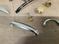 Avenue mix kavel diverse knoppen en grepen (104x) - afbeelding 4 van  10