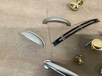 Avenue mix kavel diverse knoppen en grepen (104x) - afbeelding 5 van  10