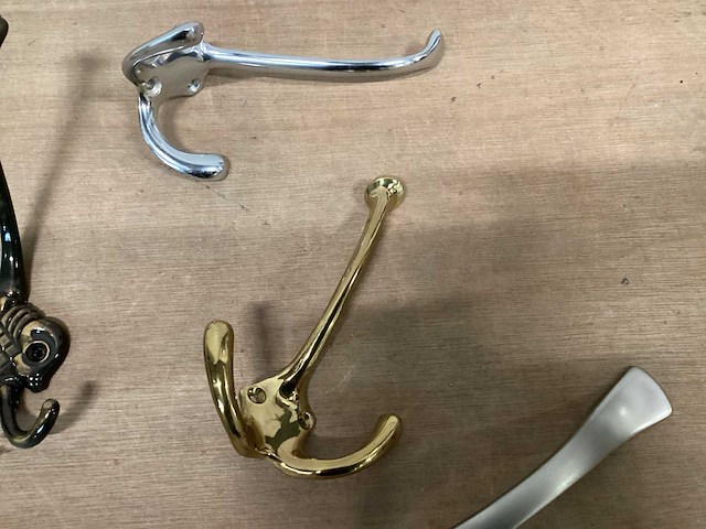 Avenue mix kavel diverse knoppen en grepen (125x) - afbeelding 3 van  7