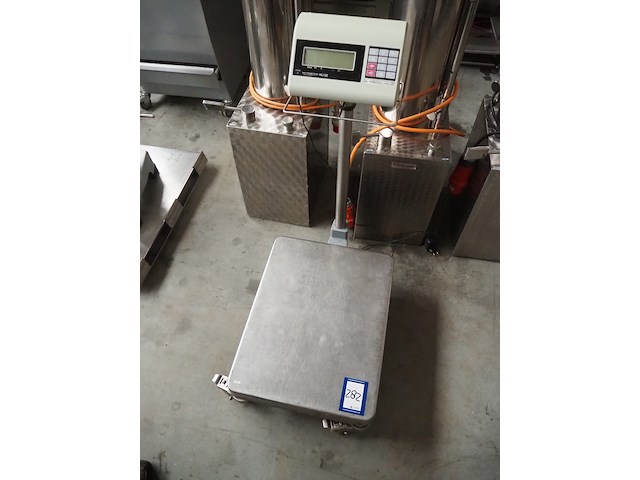 Avery berkel - afbeelding 2 van  8