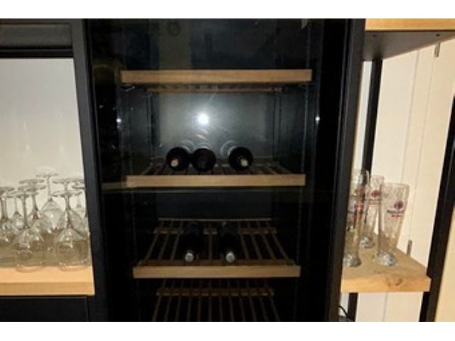 Avintage winecellar - afbeelding 2 van  5