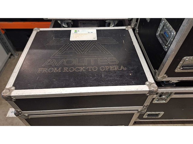 Avoliet - tijgeraanraking ii - avolieten tijgeraanraking ii - afbeelding 1 van  2