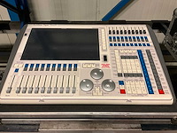 Avolites tiger touch lichttafel - afbeelding 1 van  7