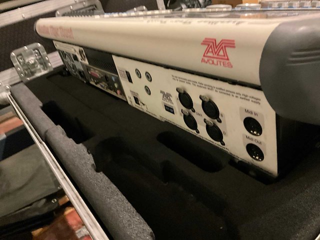 Avolites tiger touch lichttafel - afbeelding 5 van  7