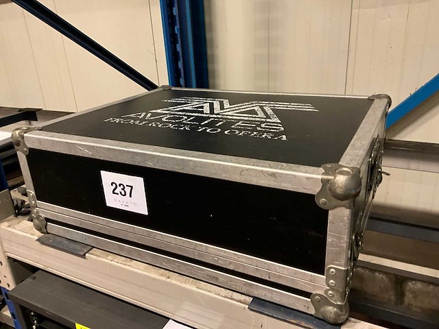 Avolites tiger touch lichttafel - afbeelding 7 van  7