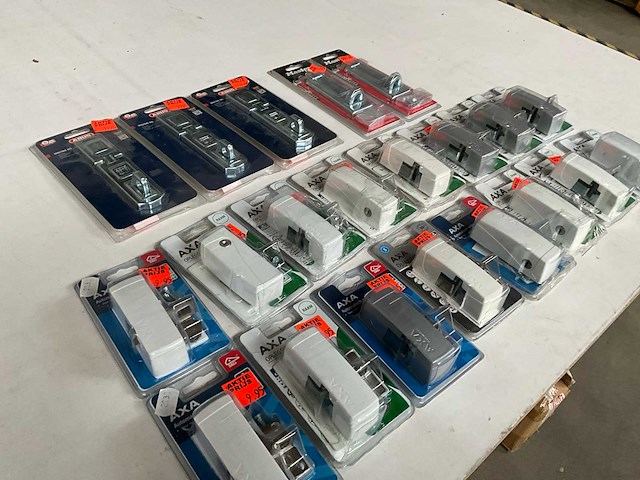 Axa & abus mix kavel diverse sloten - afbeelding 6 van  7