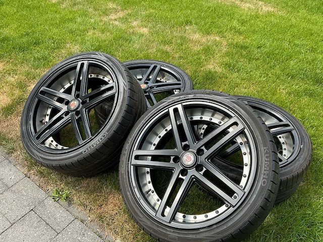 Axe velg - afbeelding 1 van  5