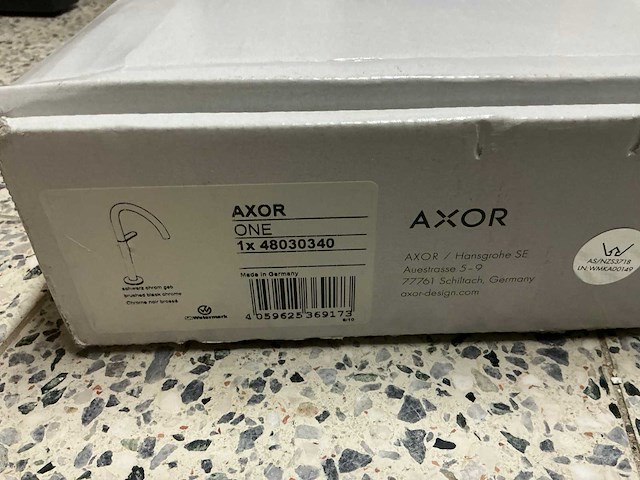 Axor one nieuwe design keukenmengkraan - afbeelding 3 van  3